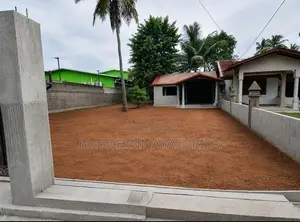 Commercial Land with Building for Rent Kasagahawatta Kotugoda