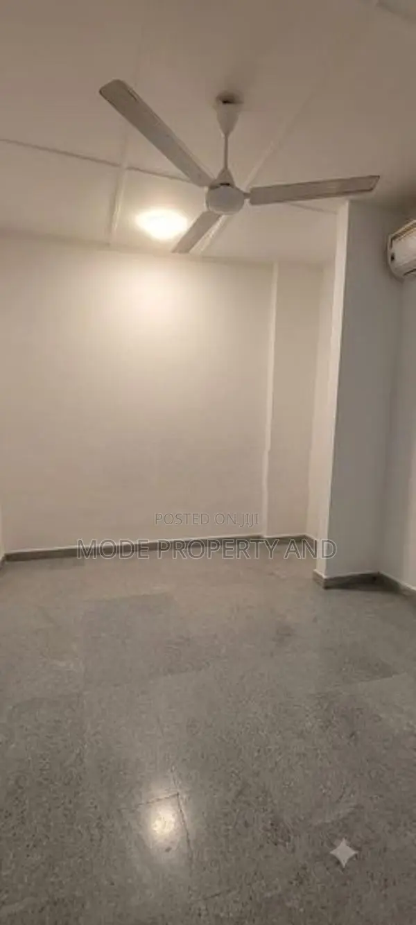 house for sale in Mountlavaniya