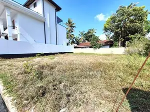 11.80 P Residential Bare Land for Sale Boralesgamuwa