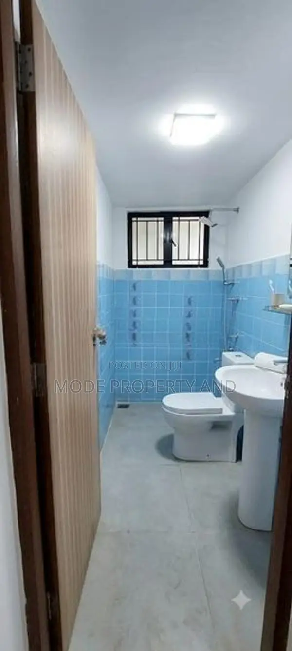 house for sale in Mountlavaniya