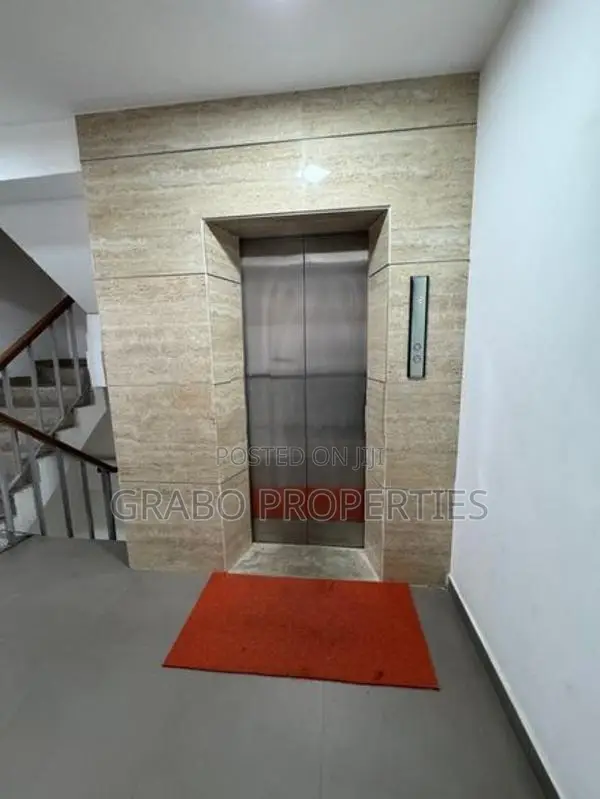 Fully furnished studio type apartment in Colombo 6, wellawatta