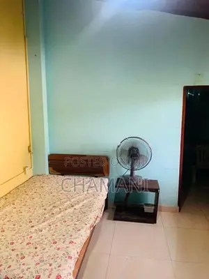 නවාතැන් පහසුකම් නාවල කොස්වත්ත Rent