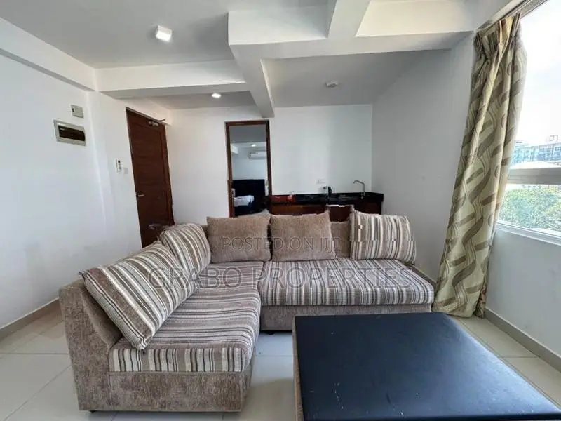 Fully furnished studio type apartment in Colombo 6, wellawatta