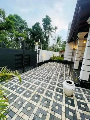Complete modern house sale in Gampaha, Bemmulla