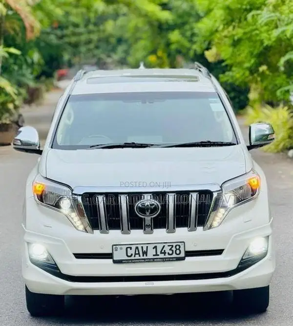 Toyota Land Cruiser Prado TZG Premium TRJ151 2017