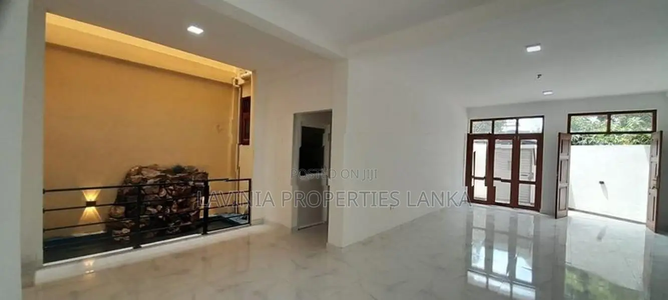 Luxury Brand New 2 Storey House for Sale in Piliyandala - Ths015 H