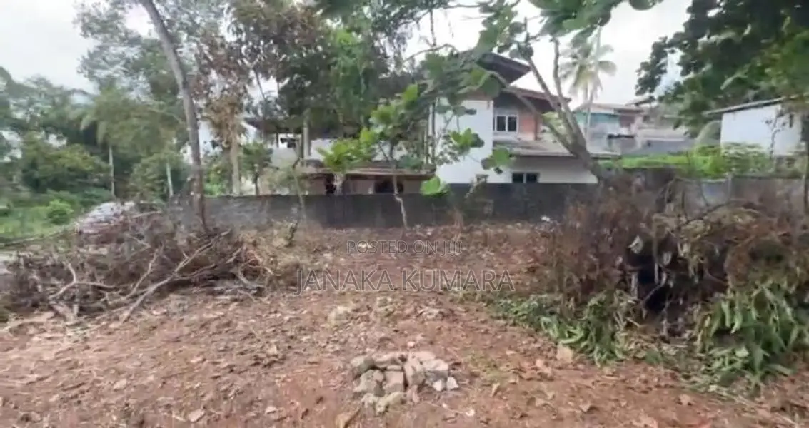 Land for Sale in Malabe