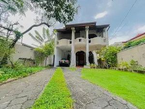 Super Luxury Fully Furnished 5BR House for Sale In Battaramulla Koswat