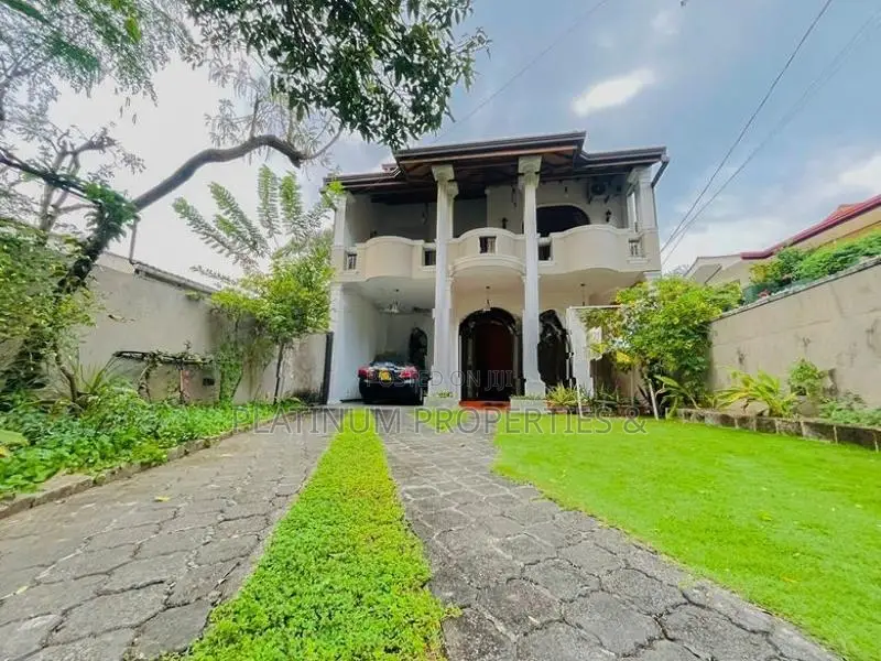 Super Luxury Fully Furnished 5BR House for Sale In Battaramulla Koswat