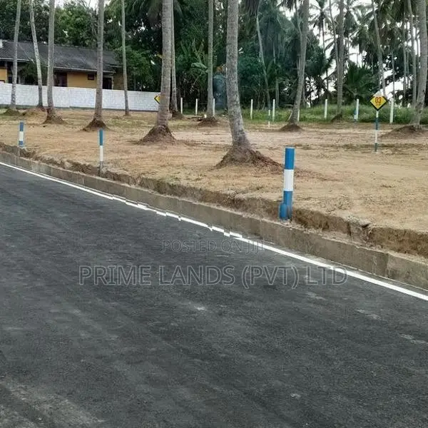 Land For Sale Veyangoda