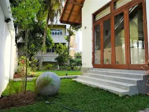Super Luxury House For Sale Close To Battaramulla