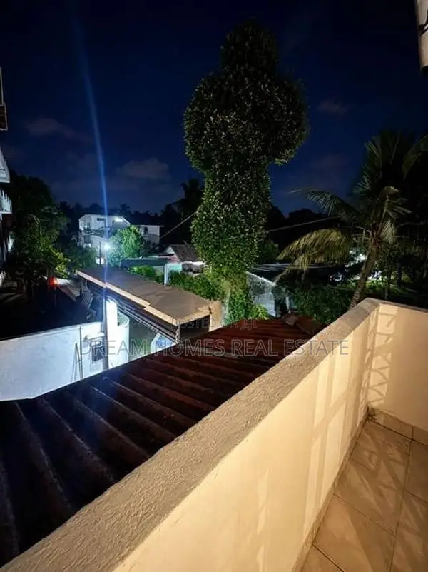 Valuable Home for Sale Near Kiribathgoda Hospital