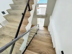 Modern Luxury House For Sale Athurugiriya