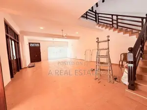 Modern 3 Storey 6 Bedroom House For Rent In Colombo-6 (Close to HC)