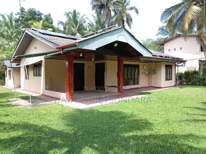 House For Rent In Balapitiya