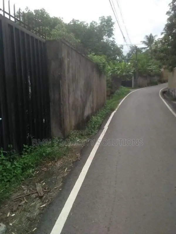 Land for Sale Athurugiriya