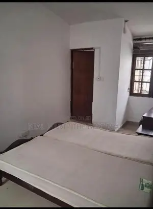 BORELLA : 4BR (15P) FULLY FURNISHED HOUSE FOR RENT