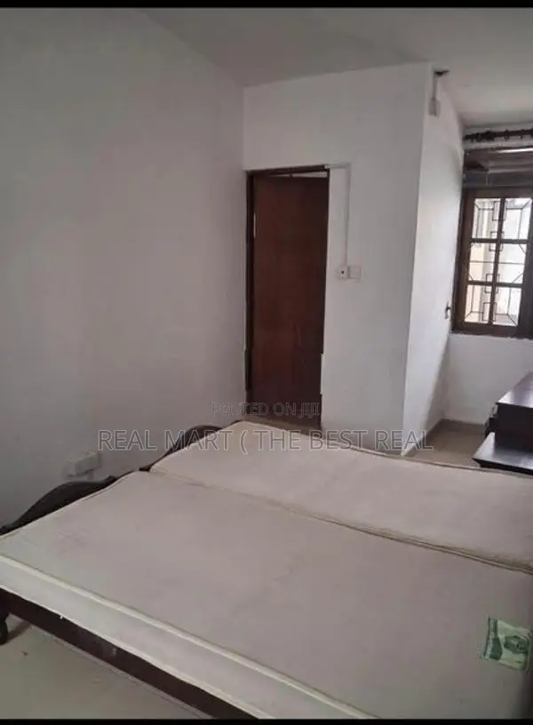 BORELLA : 4BR (15P) FULLY FURNISHED HOUSE FOR RENT