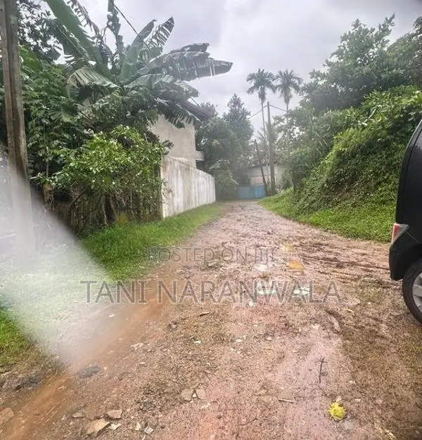 Angoda Land for Sale