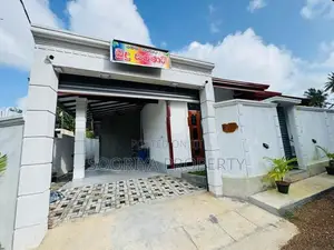 Luxury Single Storey House for Sale in Piliyandala
