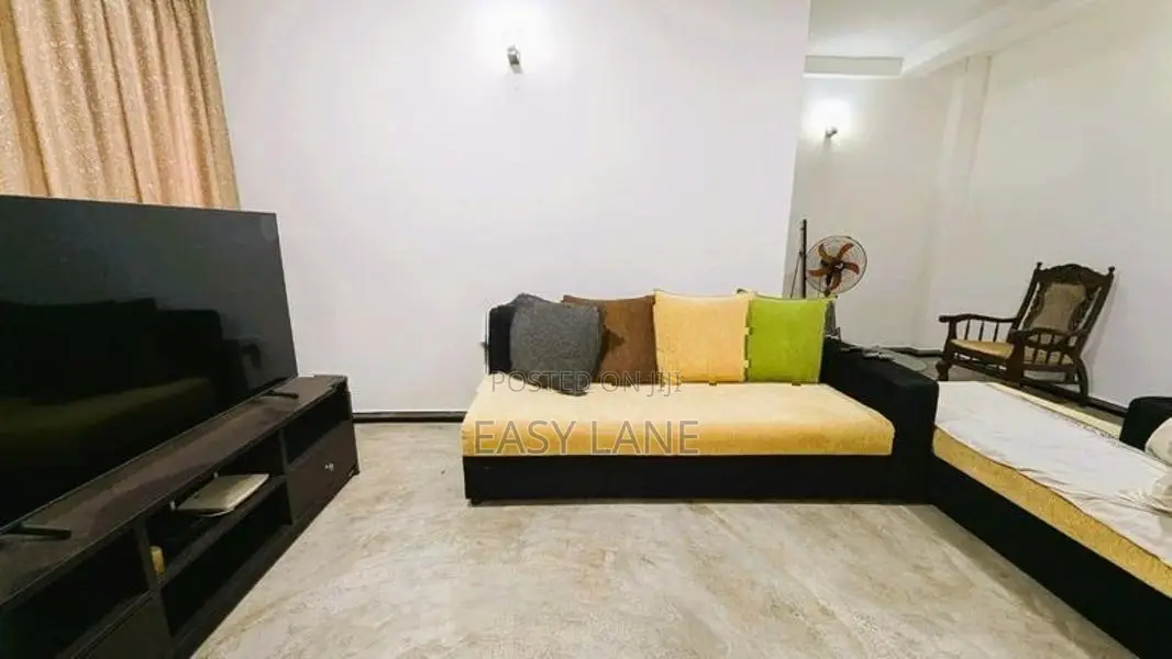 කඩවත 514 වැලිවේරිය බස් පාරට මුහුනලා නිවස|CA 13046