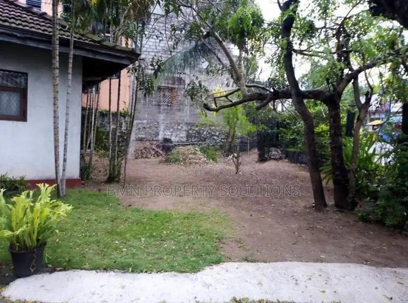 Land with House for Sale Nugegoda