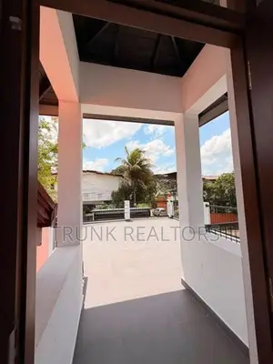 Piliyandala 06BR House For Sale (NK11320)