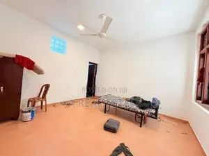 Modern 3 Storey 6 Bedroom House For Rent In Colombo-6 (Close to HC)