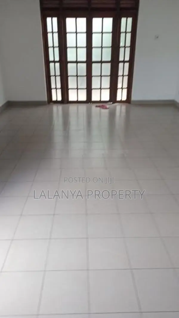 10 Perch 2 Storey House for Sale in Hokandara Cvvv-A2