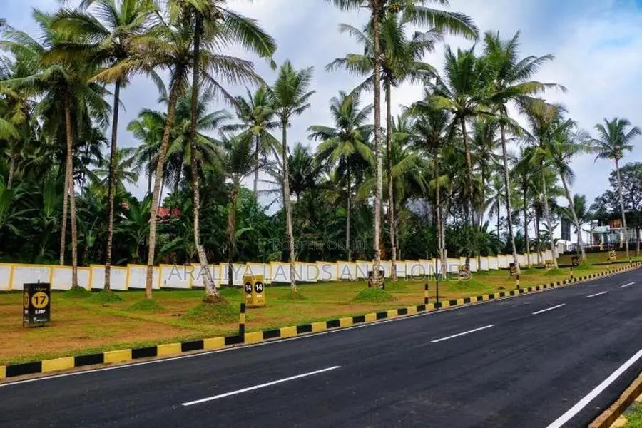 Homagama Town Land For Sale