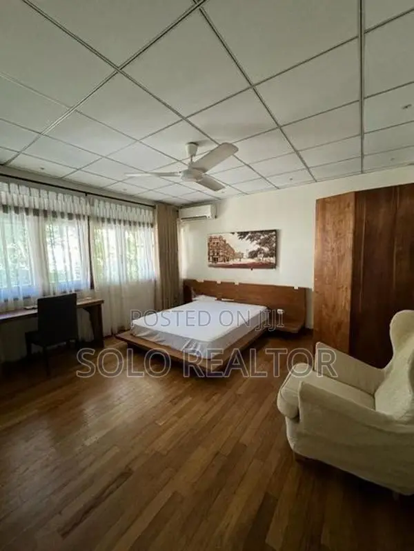 Luxury House for Sale in Colombo 5