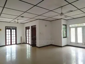 3 bedroom uptrar house for rent in moratuwa