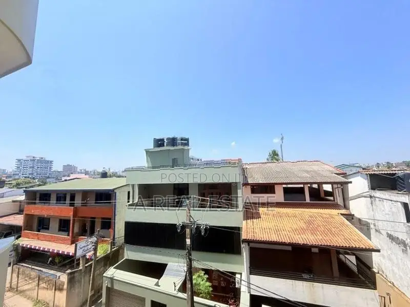 Brand New 3 Bedroom Apartment For Sale In Trend Horizon Dehiwala