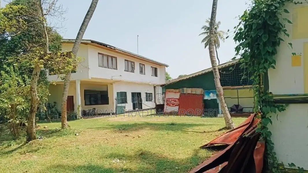 Premium 157P Land with Two Storey Building Facing Bolgoda Lagoon