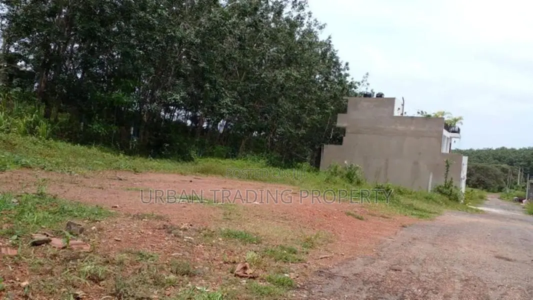 06 Perches Bare Land for Sale in Big City Kahathuduwa Polgasowita