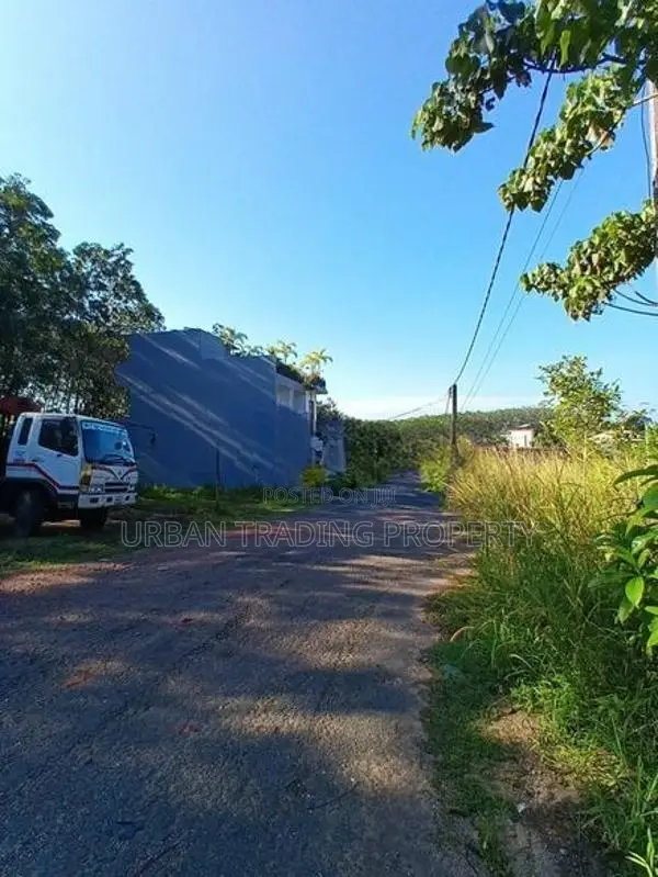 06 Perches Bare Land for Sale in Big City Kahathuduwa Polgasowita