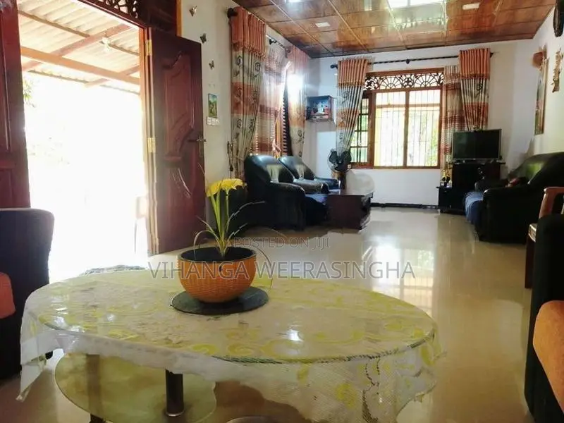 Meegahakiula-House for Sale in Badulla