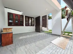 Newly Build Luxury Two Storey House For Sale Koswatha