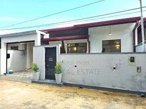 Newly Build Luxury Single Storey House for Sale in Pitipana