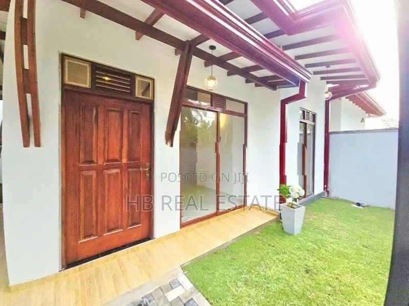 Newly Build Luxury Single Storey House for Sale Kahathuduwa