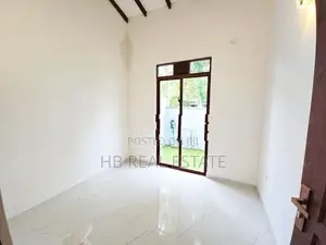 Newly Build Luxury Single Storey House for Sale in Pitipana
