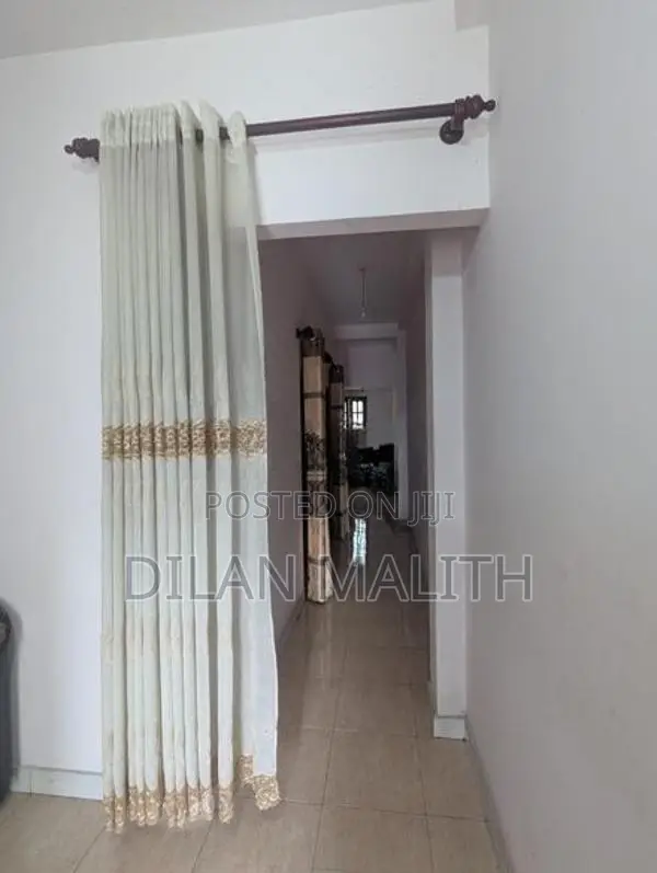 Building for Sale in Moragahahena