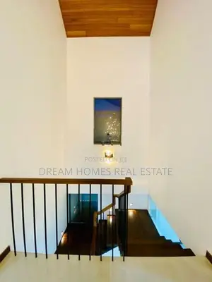 Luxury House for Sale in Athurugiriya