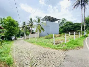 7 Perches Land for Sale – Athurugiriya