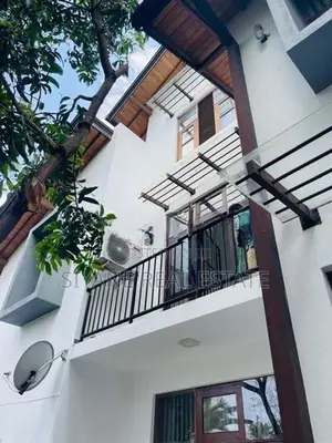 Kotte New Three storey House for sale (විදේශ ගතවීමට නවීන නිවස විකිණීමට