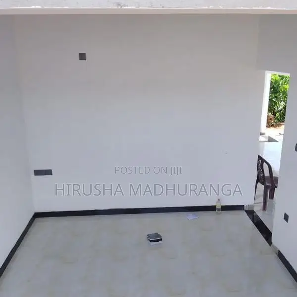 House for Sale in Ahungalla