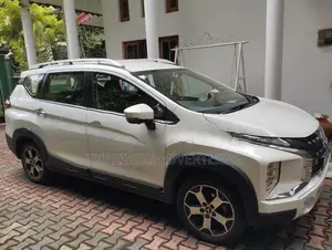 Mitsubishi Xpander X Pander Cross 2020
