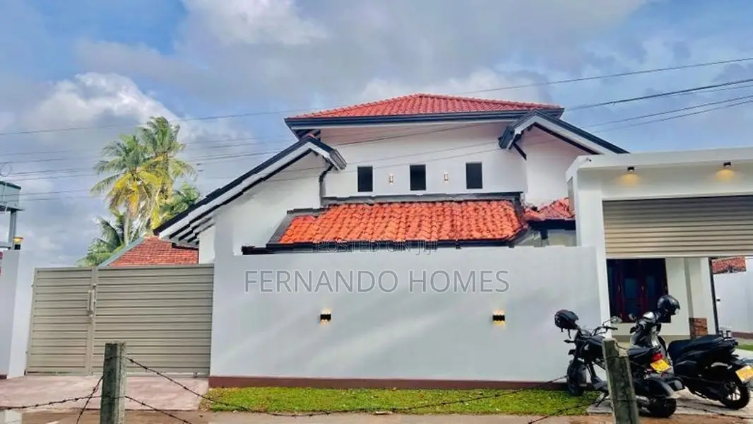 Solid New Single Storey House Sale in Negombo