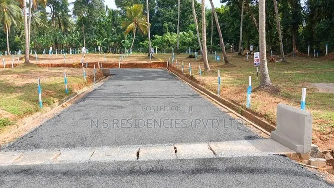 Valuable Land for Sale in Polgahawela - H 01