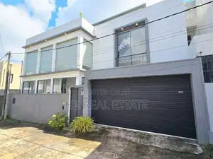 Architecture Designed Luxury Three Storey House Halpita